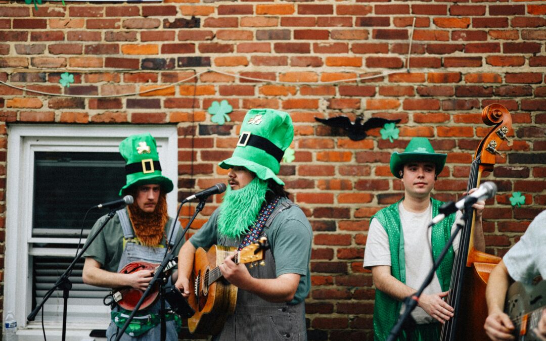 Wondering what are the best St. Patrick's Day songs to play in your bar or restaurant? This list covers the top 40 and how to play them.